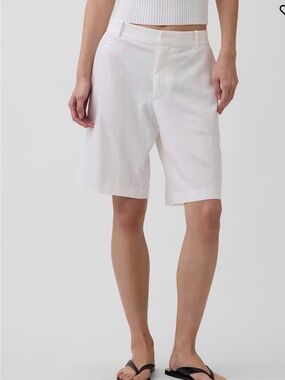GAP White Flat-Front Bermuda Shorts